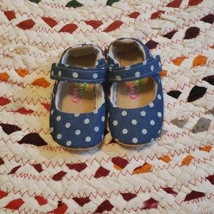Infant shoes